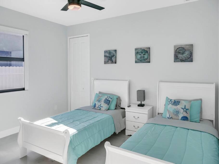 Casa Sevilla, Heated Pool, Sleeps 9, 4B3B Cape Coral Kültér fotó