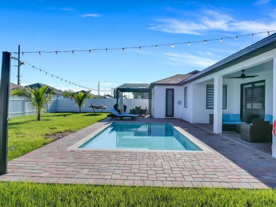 Casa Sevilla, Heated Pool, Sleeps 9, 4B3B Cape Coral Kültér fotó
