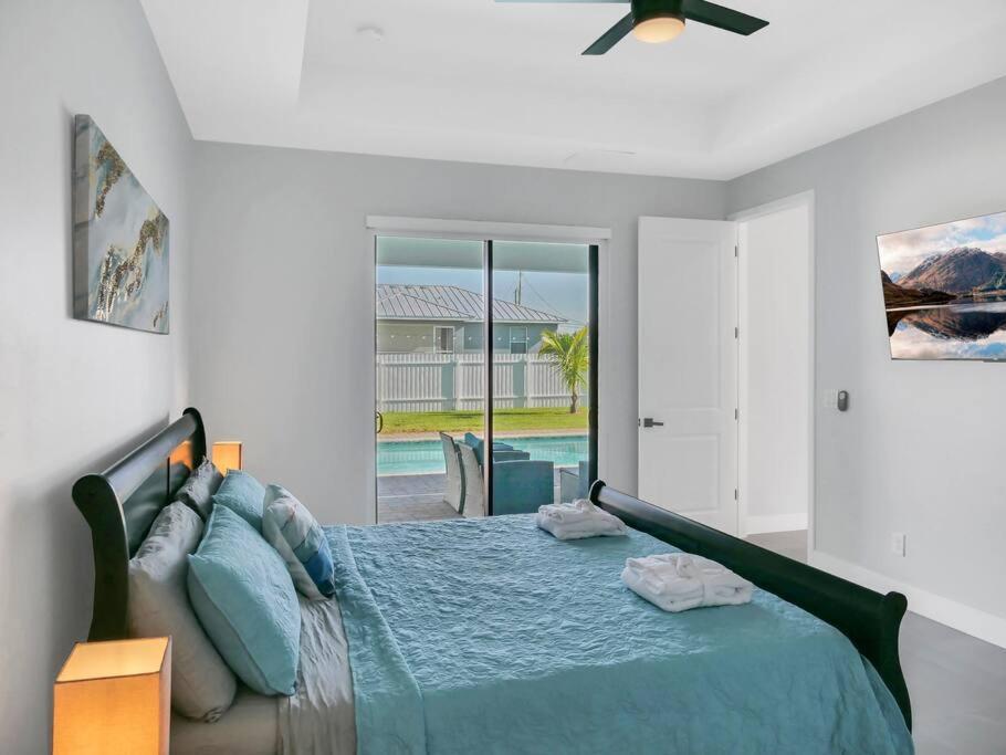 Casa Sevilla, Heated Pool, Sleeps 9, 4B3B Cape Coral Kültér fotó